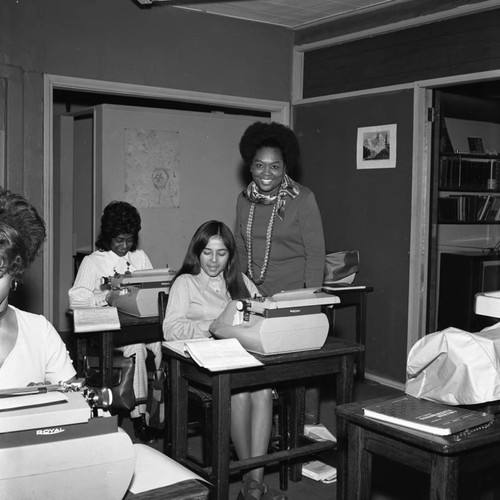 Women at Typewriter, Los Angeles, 1971