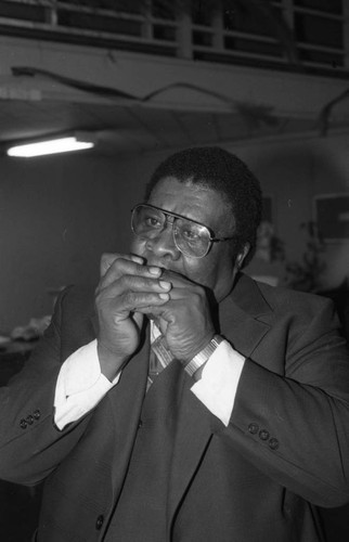 Harvey "Harmonica Fats," Blackston performing, Los Angeles, 1985