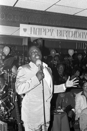 Robin Harris performing at the Pied Piper nightclub, Los Angeles, 1987