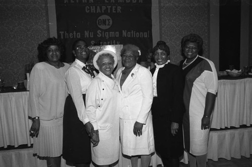 Alpha Lambda Chapter, Theta Nu Sigma members posing together, Los Angeles, 1985