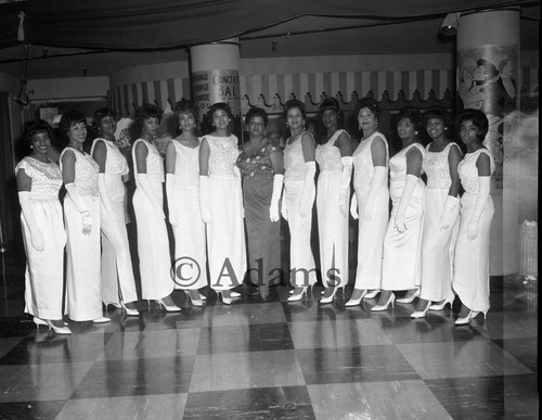 Women's group, Los Angeles, 1964