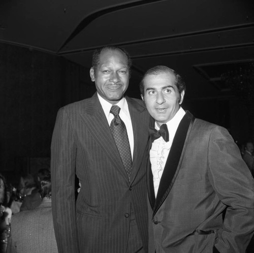 Tom Bradley posing with Bob Moretti, Los Angeles, 1973