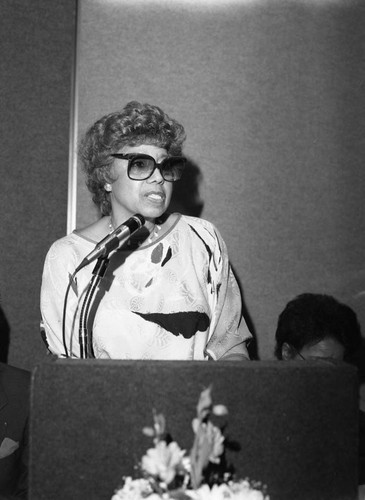 Mayme Davis speaking at the Urban League Head Start State Preschool Awards Dinner, Los Angeles, 1985