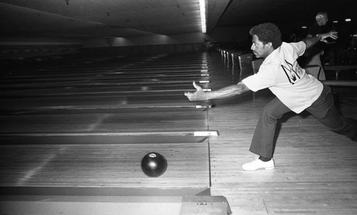 Bowling, Los Angeles, 1975