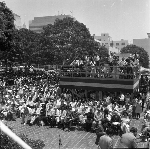 Crowd awaits Bradley's inauguration, Los Angeles, 1977