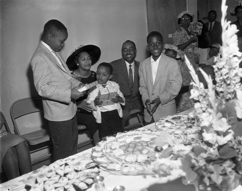 Hamilton Methodist Church members, Los Angeles, 1958