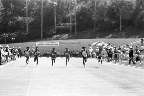 Evelyn Ashford and others approaching the finish line, Los Angeles, 1982