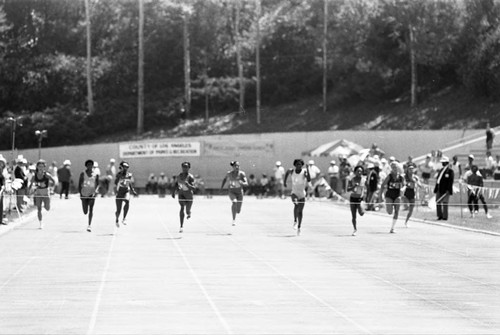 Evelyn Ashford and others approaching the finish line, Los Angeles, 1982