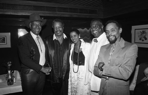 Paul Winfield, Marla Gibbs and others posing together, Los Angeles, 1987