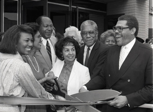 California American American Museum ribbon cutting ceremony, Los Angeles, 1984