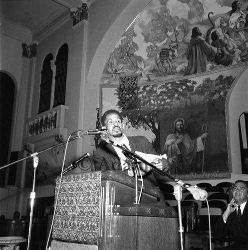 Walter Bremond speaking at the First Annual Recognition Awards, Los Angeles, 1968