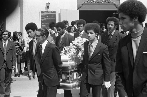 Robert Brooks Ballou funeral pallbearers carrying the casket, Los Angeles, 1972