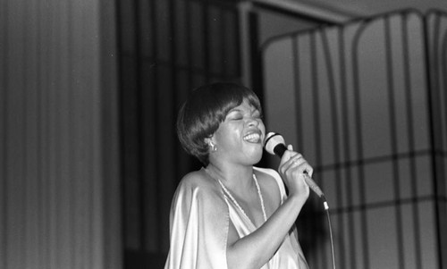 Deniece Williams performing at the NAACP Image Awards, Los Angeles, 1978