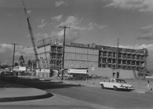 Construction of the Administration Building at San Fernando Valley State College (now CSUN), 1963