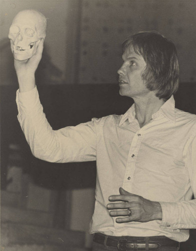 Jon Voight in rehearsal for a California State University, Northridge production of "Hamlet," 1976