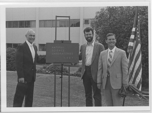 Groundbreaking ceremony for a new Science Building at California State University, Northridge (CSUN), April 1987