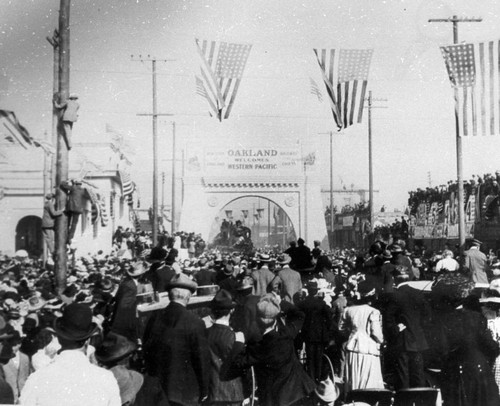 Western Pacific Railroad in Oakland