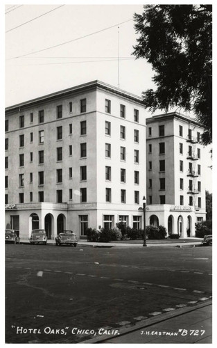 Hotel Oaks