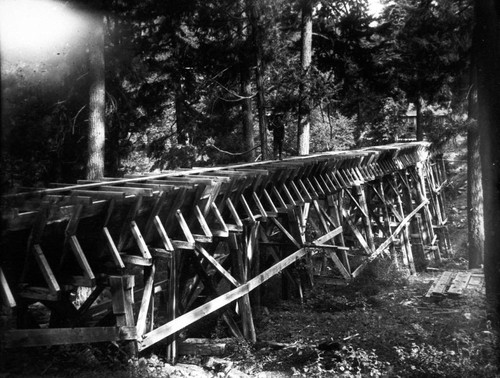 La Grange Flume