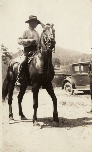 Hoot Gibson, Pendleton Round-Up