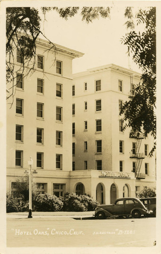 Hotel Oaks