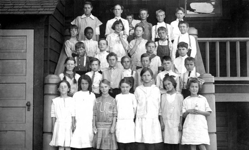 Oro Vista School class