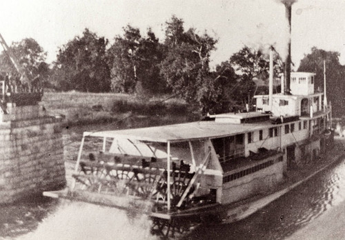 River Boat Through Bridge at Red Bluff