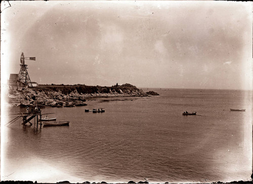 Ocean scene with boats