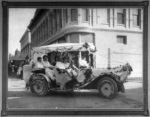 1913 Automobile