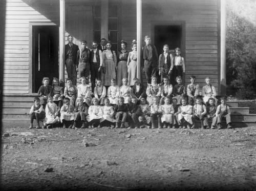 School children in Sawyers Bar area