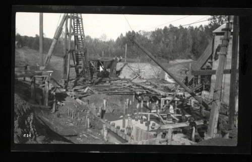 Construction on the Sacramento Valley Irrigation ditch