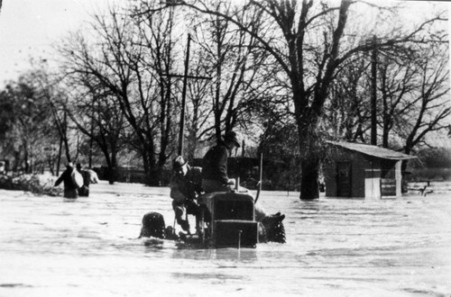 Flood waters of Durham Ca. 1937