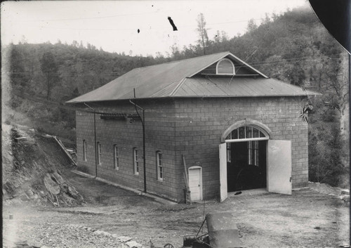 Lime Saddle Powerhouse — Calisphere