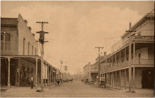 Third Street looking east, Chico