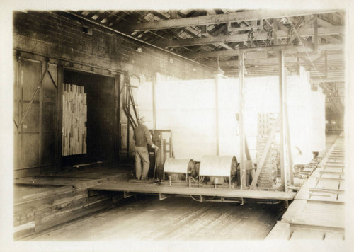 Transfer Table in Lumber Drying Kilns