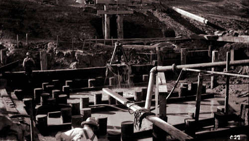 Construction on the Sacramento Valley Irrigation ditch