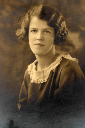 Senior Portrait of Beatrice Carpenter