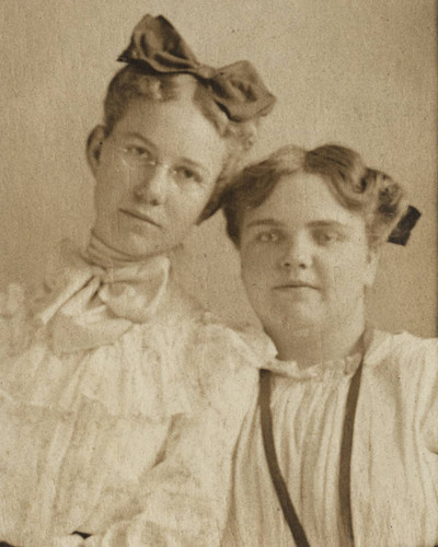 Maude and Ruth Washburn