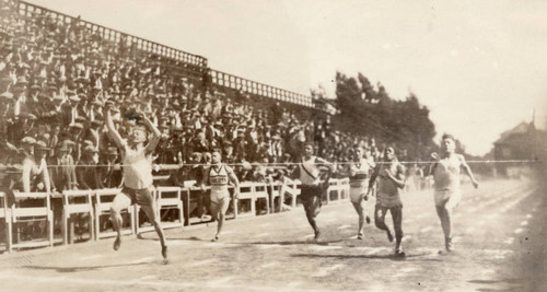 100 Yard Dash - Track Team