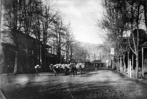 Main Street, Weaverville