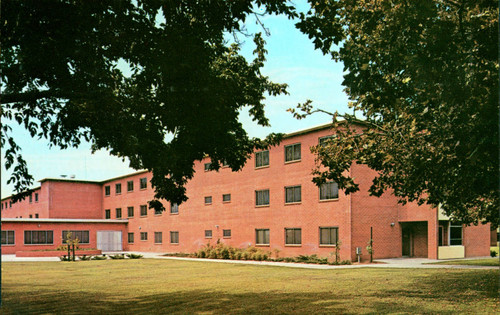 Lassen Hall