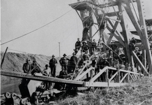 Dredge workers