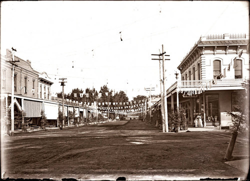 Broadway and 2nd and 3rd Streets in Chico