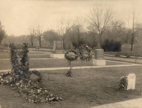 Sylvester Eastman's Grave