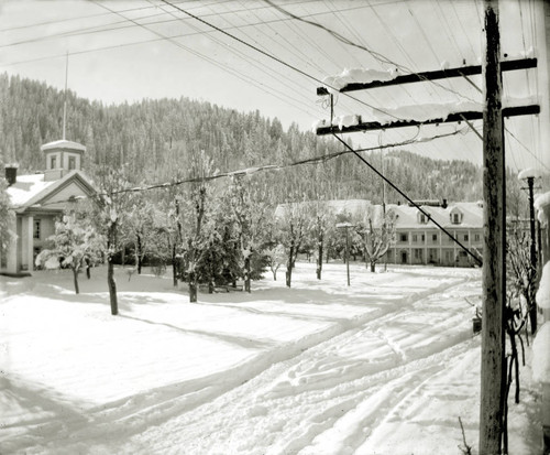 Courthouse and Plumas House