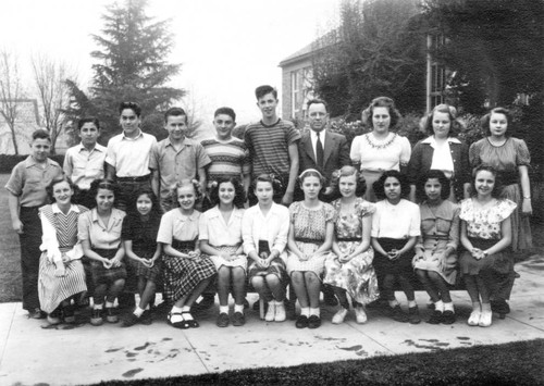 Grand Island School class portrait