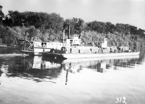 Sailing on the Sac River