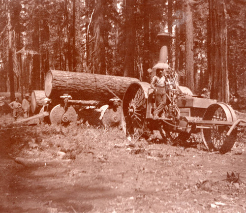 Steam tractor and crew