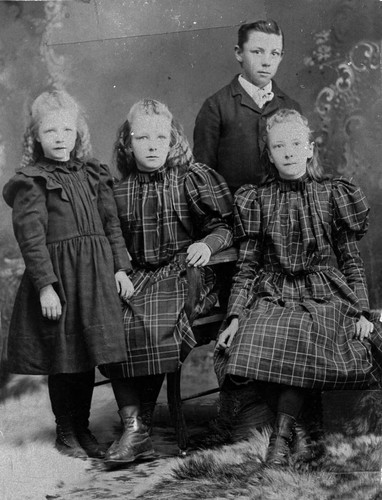 Gibson children