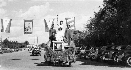 Glenn County Parade Float